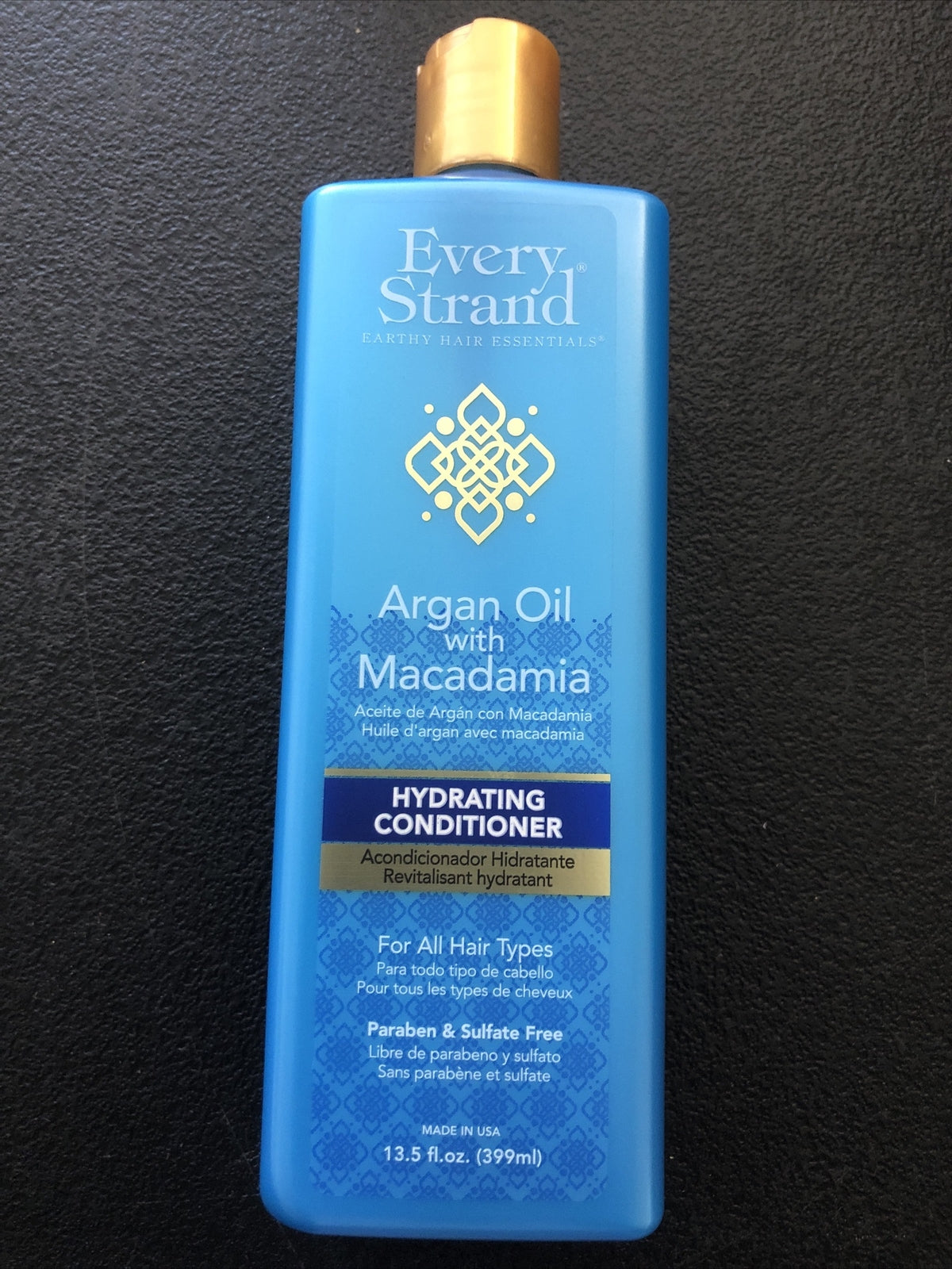 Hydrating Hair Conditioner with Argan & Macadamia Oil - All Hair Types 13.5 oz