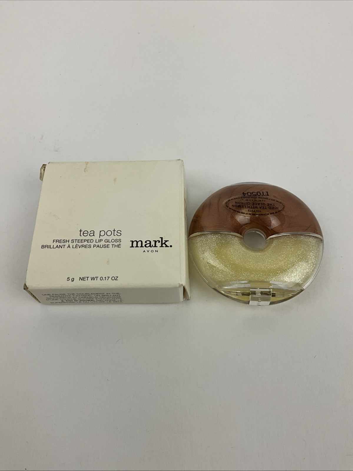 Lip Gloss - Avon Mark Tea Pots Fresh Steeped Iced Lemon Tea Flavor NIB