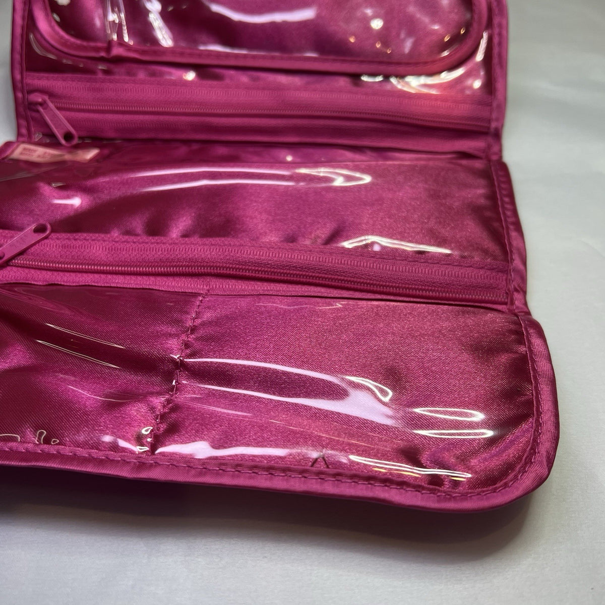 Vintage Pink Cosmetic Makeup Bag with Zipper & Brushes - 90s Style