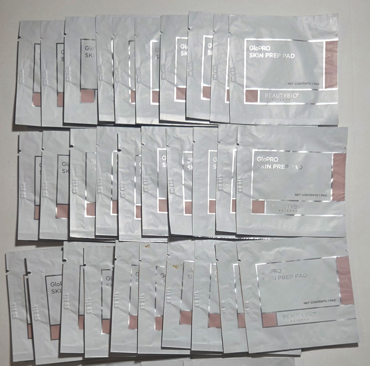 Lot of 30 Lightweight Gel Facial Cleansers - The Balance Sample Size