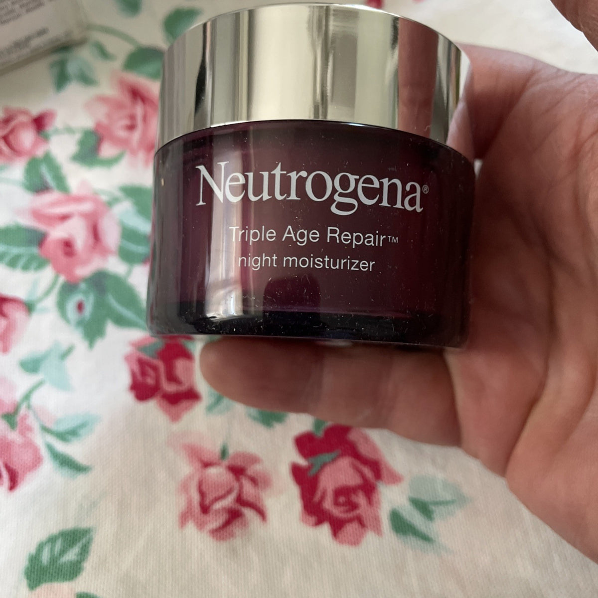 Neutrogena Triple Age Repair Night Face Moisturizer 1.7 oz - Anti-Aging Skincare