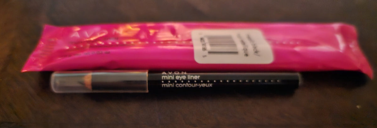 Mini Eyeliner Pencil in Metallic Black - Long-Lasting Eye Makeup