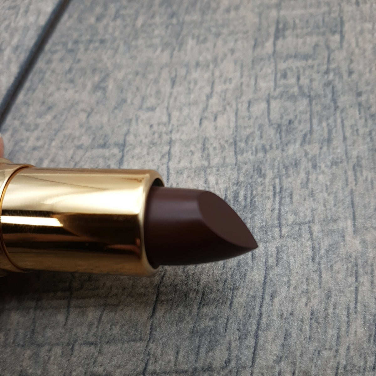 Ultra Matte Lipstick Sardegna - Long-Lasting Lip Color