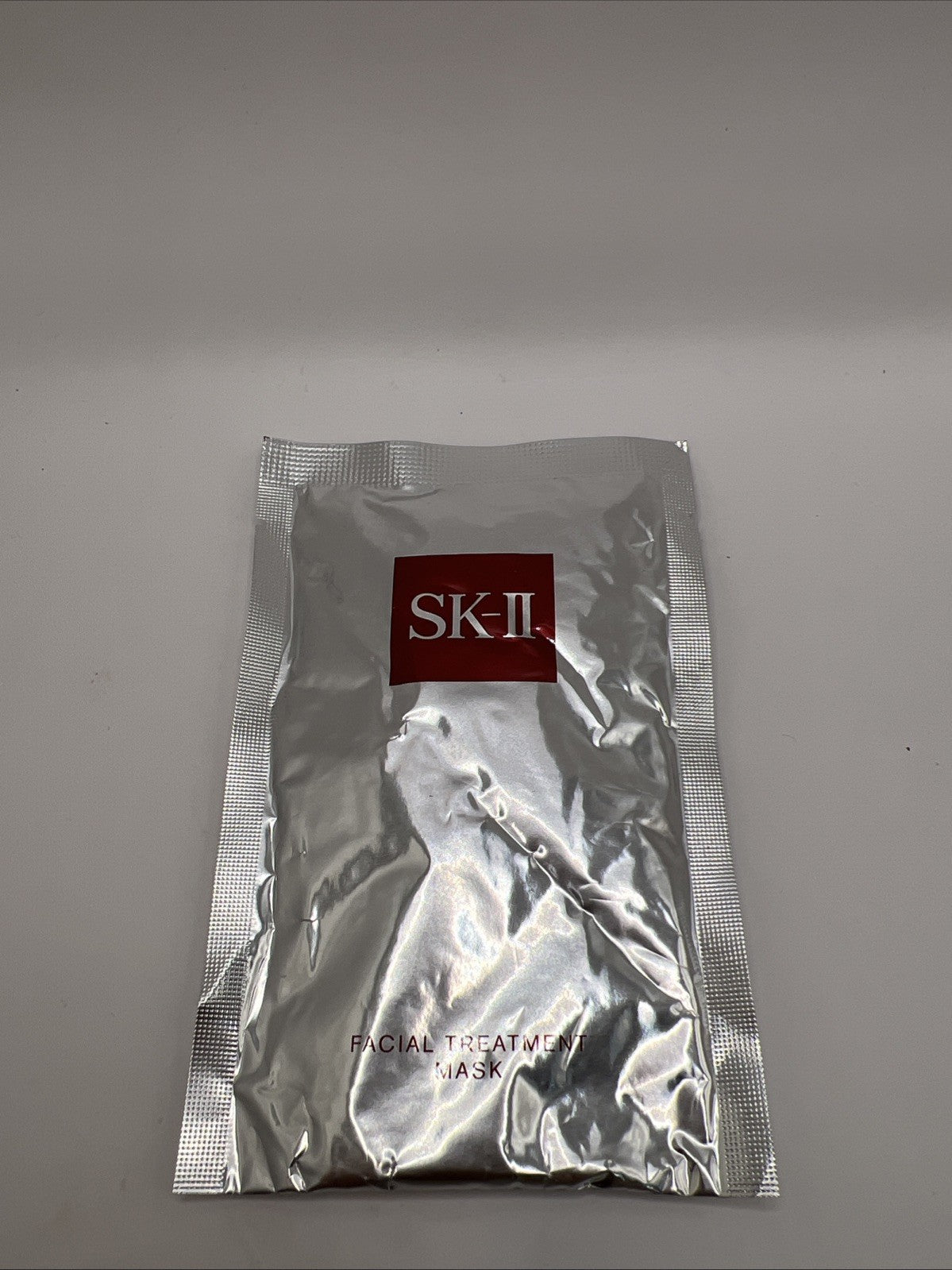 Pitera Facial Treatment Radiant & Moisture Boosting Mask
