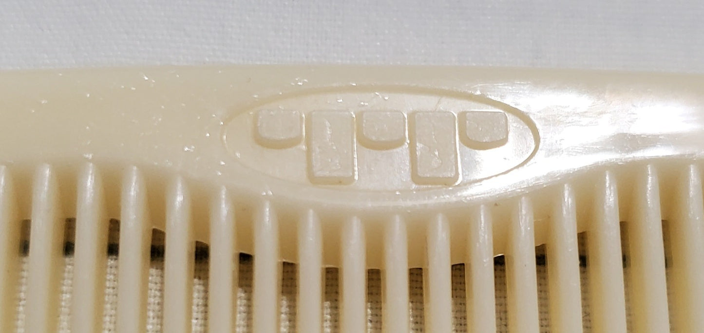 Vintage Tip Top Unbreakable Hair Combs Set - 6 Beige 5-Inch Collectible