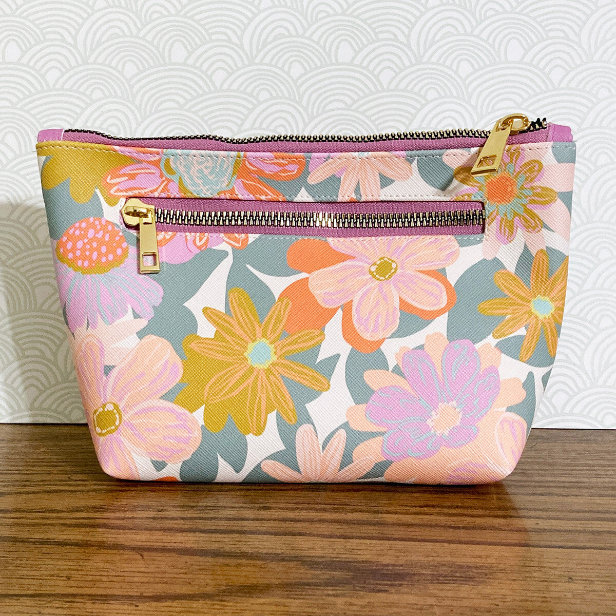 Earthy Floral Cosmetic Bag with Zip Closure - Travel Organizer Pouch for Makeup & Toiletries