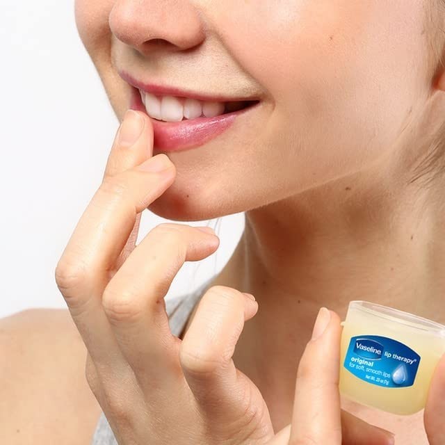 Vaseline Original Skin Protecting Jelly 12g Travel Size (Pack of 12)