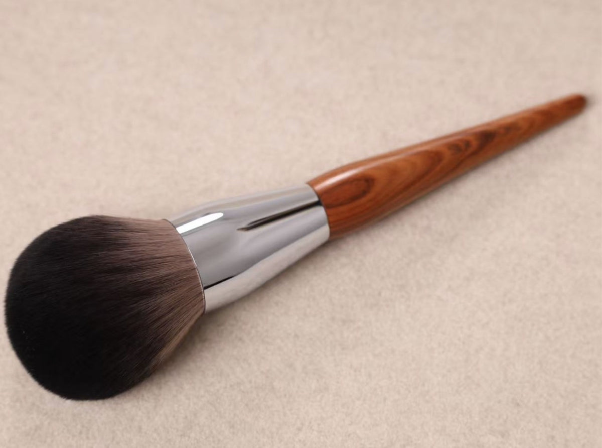 Luxury Face Powder Brush - Ultra Soft Dense Makeup Brush for Setting & Blending