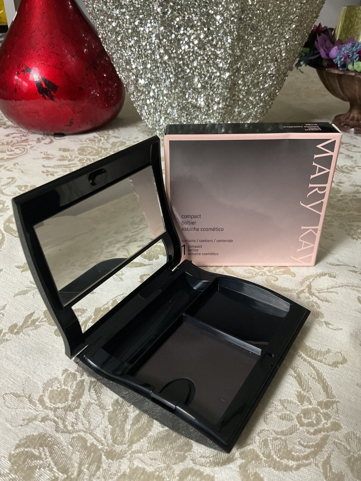 Mary Kay Cosmetic Organizer: Compact with Lipstick Holder