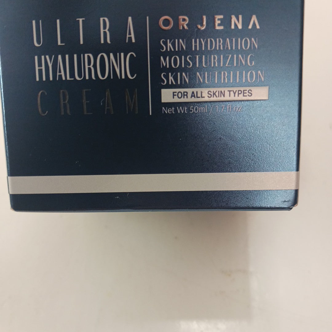 Hydrating Vitamin C Face Cream with Hyaluronic Acid - 1.7 fl oz