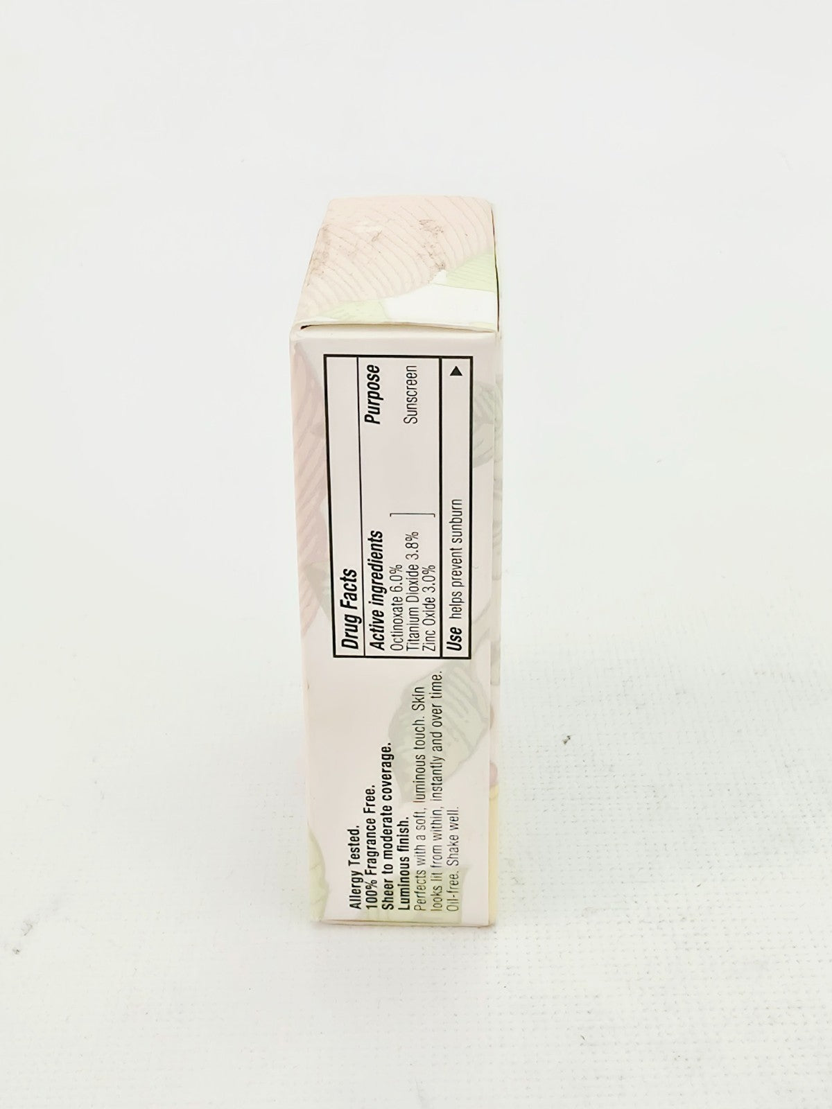 Clinique Light Reflecting Foundation CN 52 Neutral 1 oz | Face Makeup