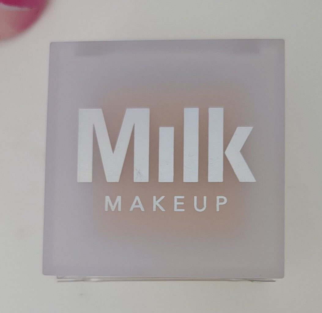 Holographic Face & Eye Highlighter Powder - Iridescent Multi-Dimensional Glow
