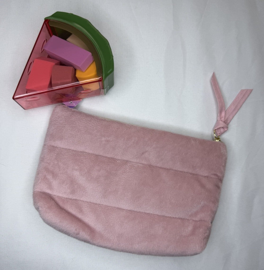 Multicolor Sequin Cosmetic Bag with Pink Zipper & Free Makeup Sponges