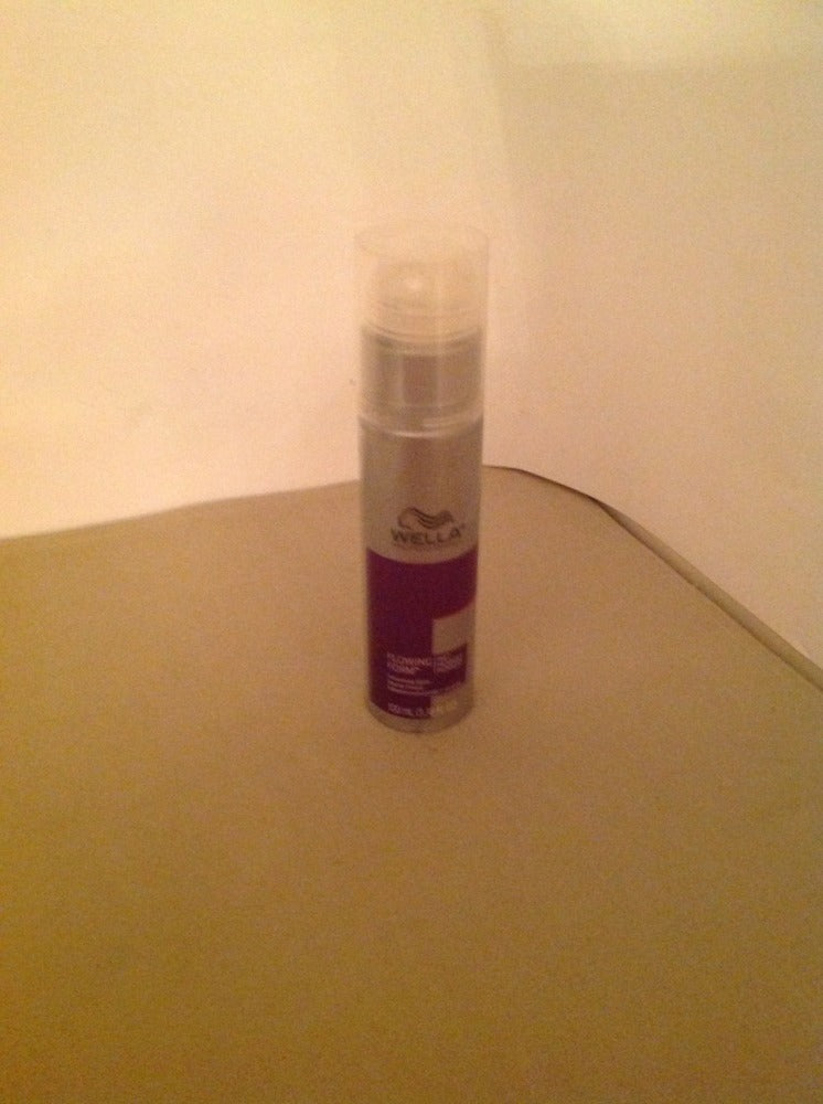 Wella Smoothing Hair Balm 3.38 oz Frizz Control & Flexible Hold