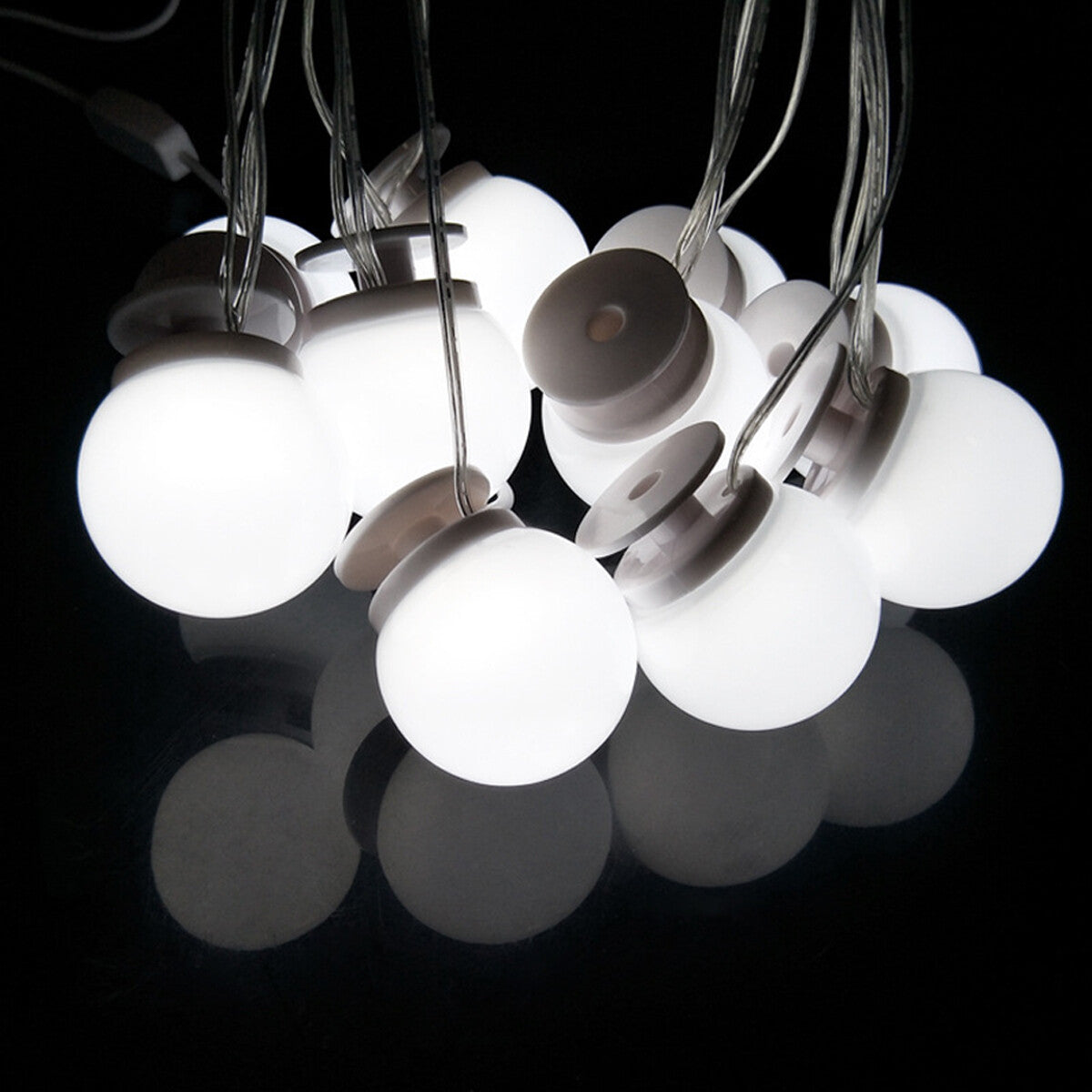 Dimmable LED Vanity Lights for Mirror - Hollywood Style 10 Bulbs