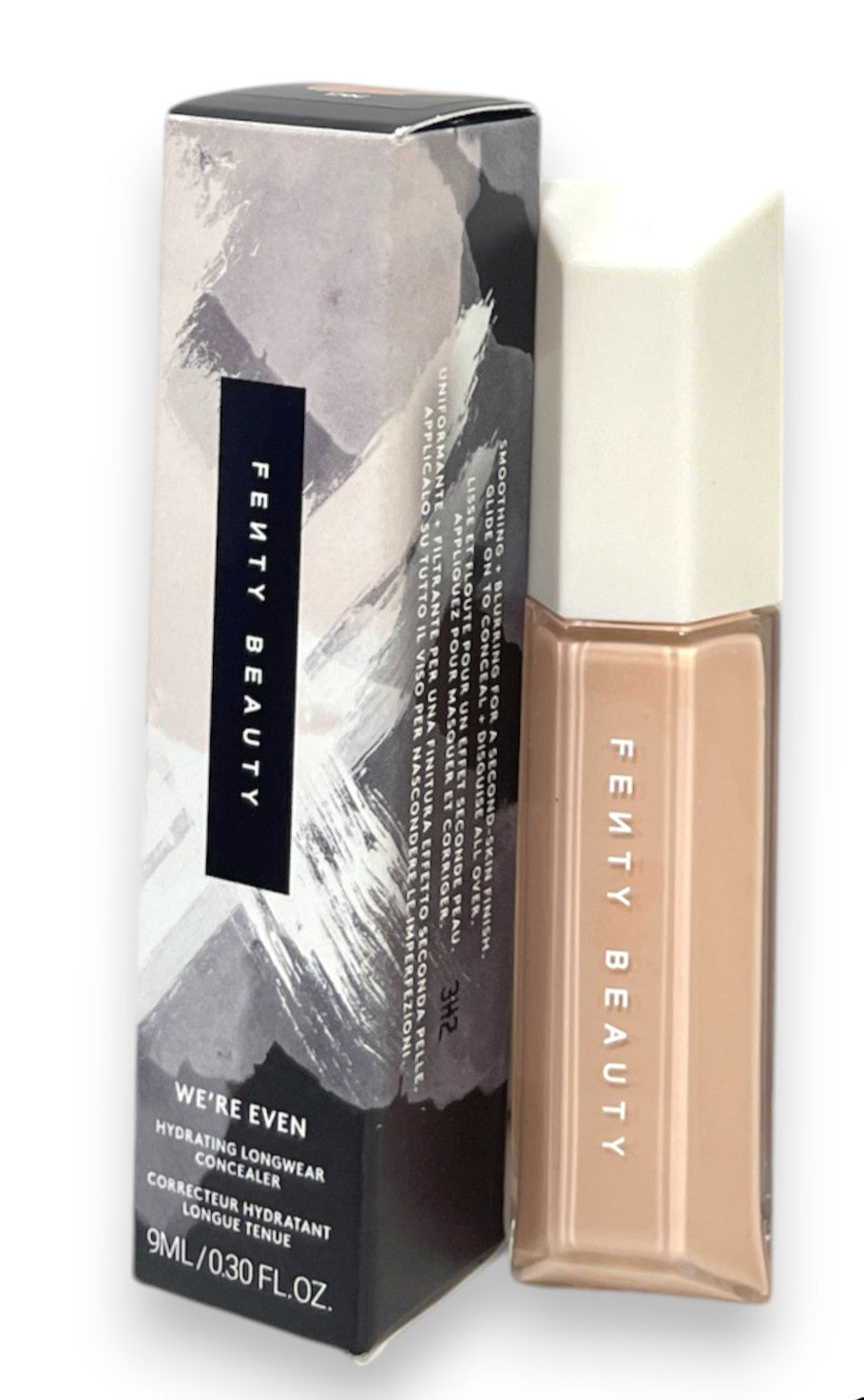 Hydrating Longwear Concealer - Multiple Shades for Flawless Face Makeup