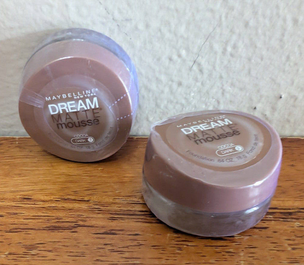 Maybelline Dream Matte Mousse Foundation Cocoa Dark 3 - New Sealed