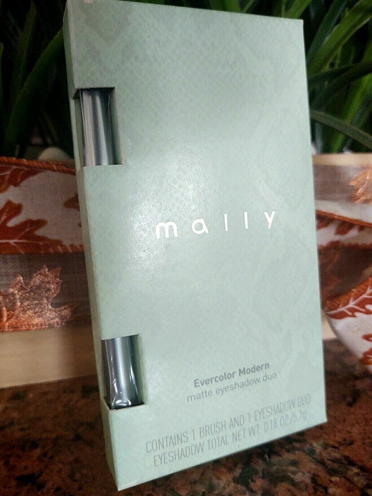 Matte Eyeshadow Duo Earth Brown & Sky Blue with Brush - 5 Sets