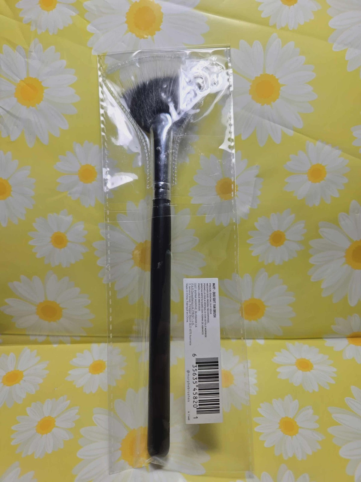 Morphe M497 Duo Soft Fan Makeup Brush - New Authentic Sealed