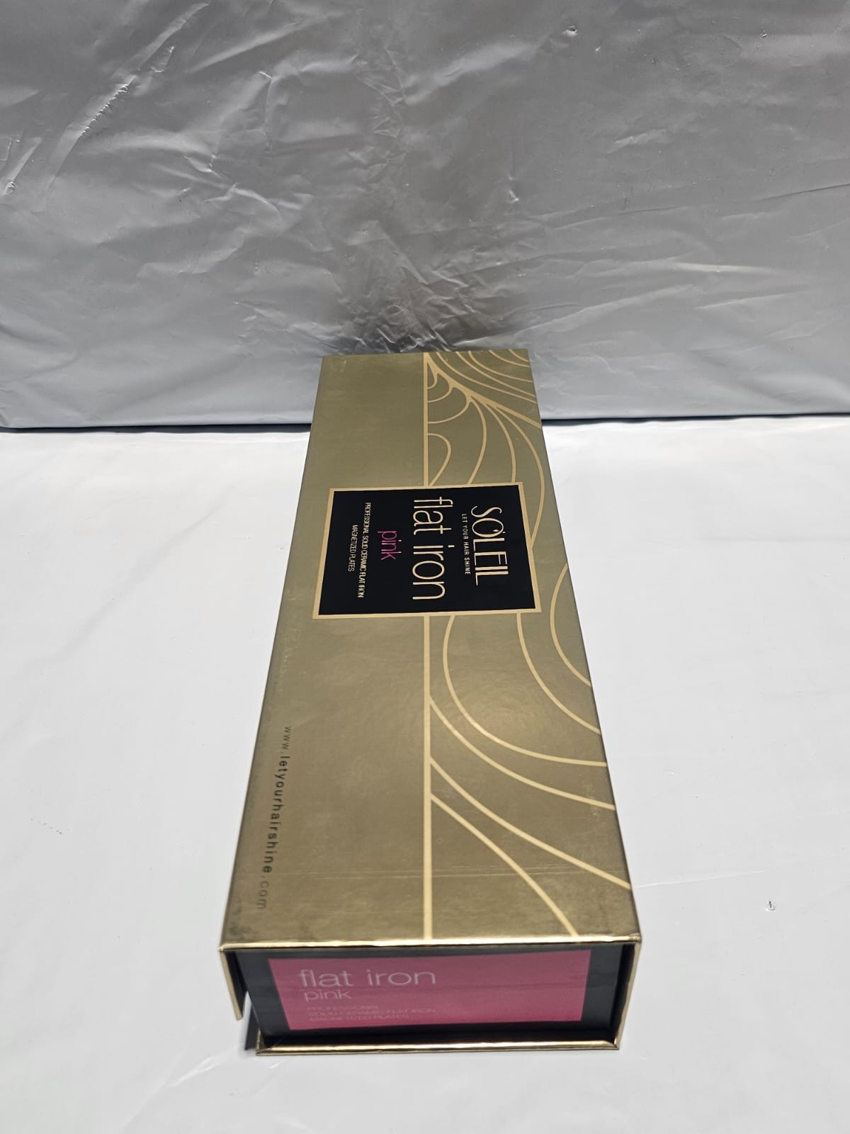 Soleil Pink Metallic Rubberized Hair Straightener with Ceramic Plates