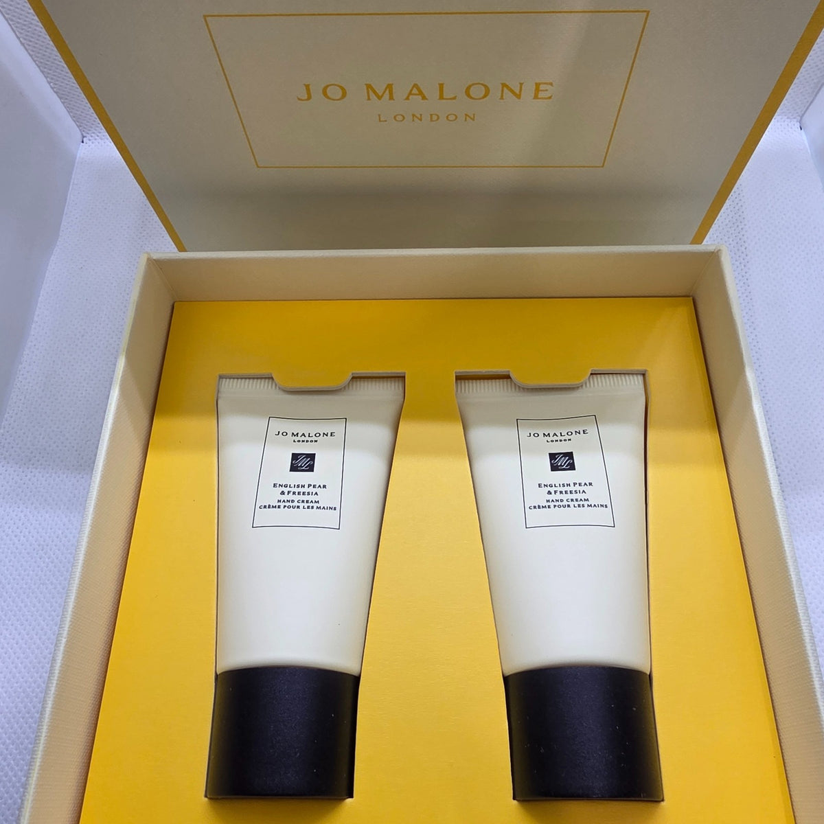 English Pear & Freesia Hand Care Set 2pc - 1oz Each