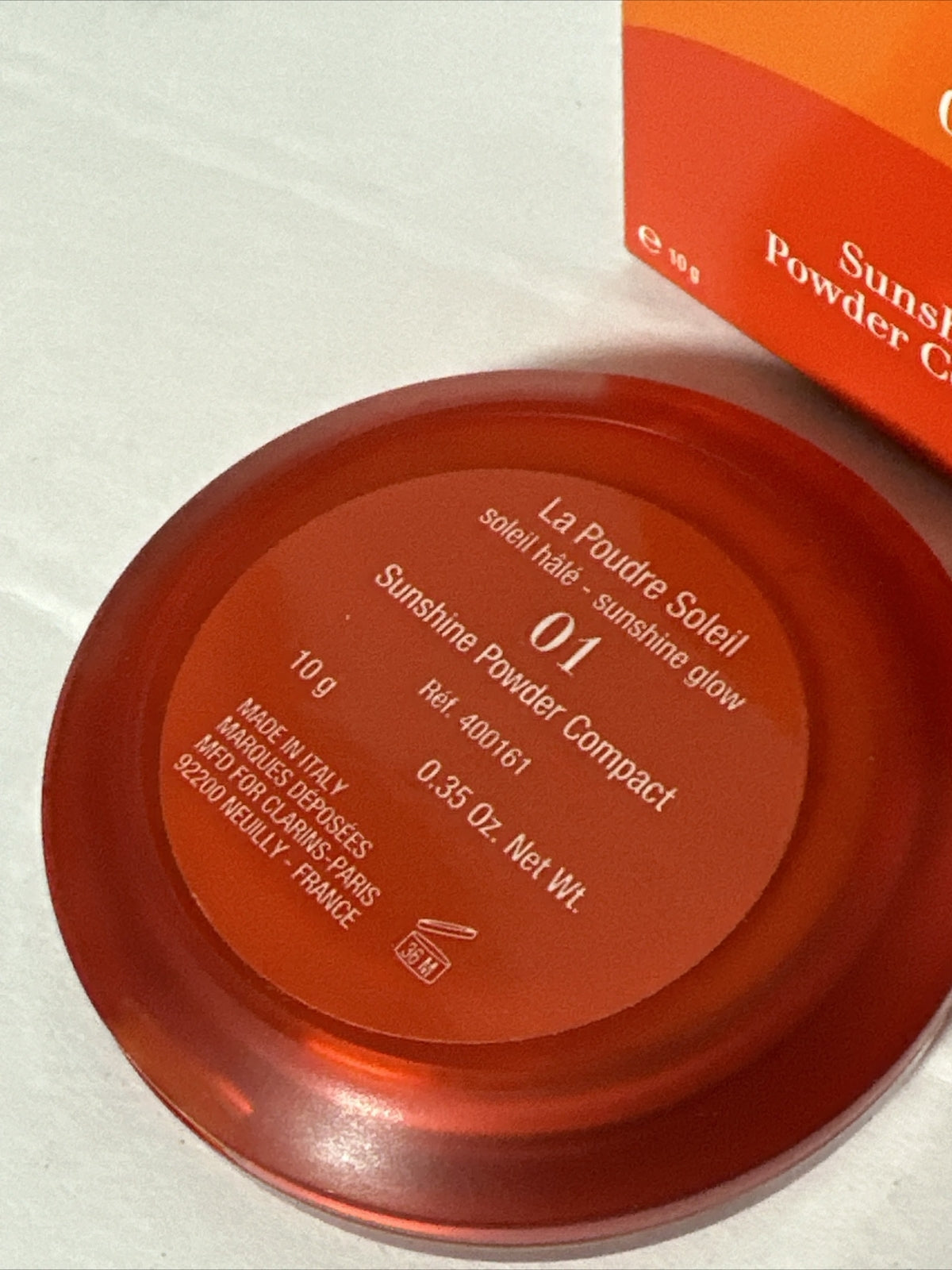 Clarins Bronzing Sun Powder Compact for Contour and Tanning