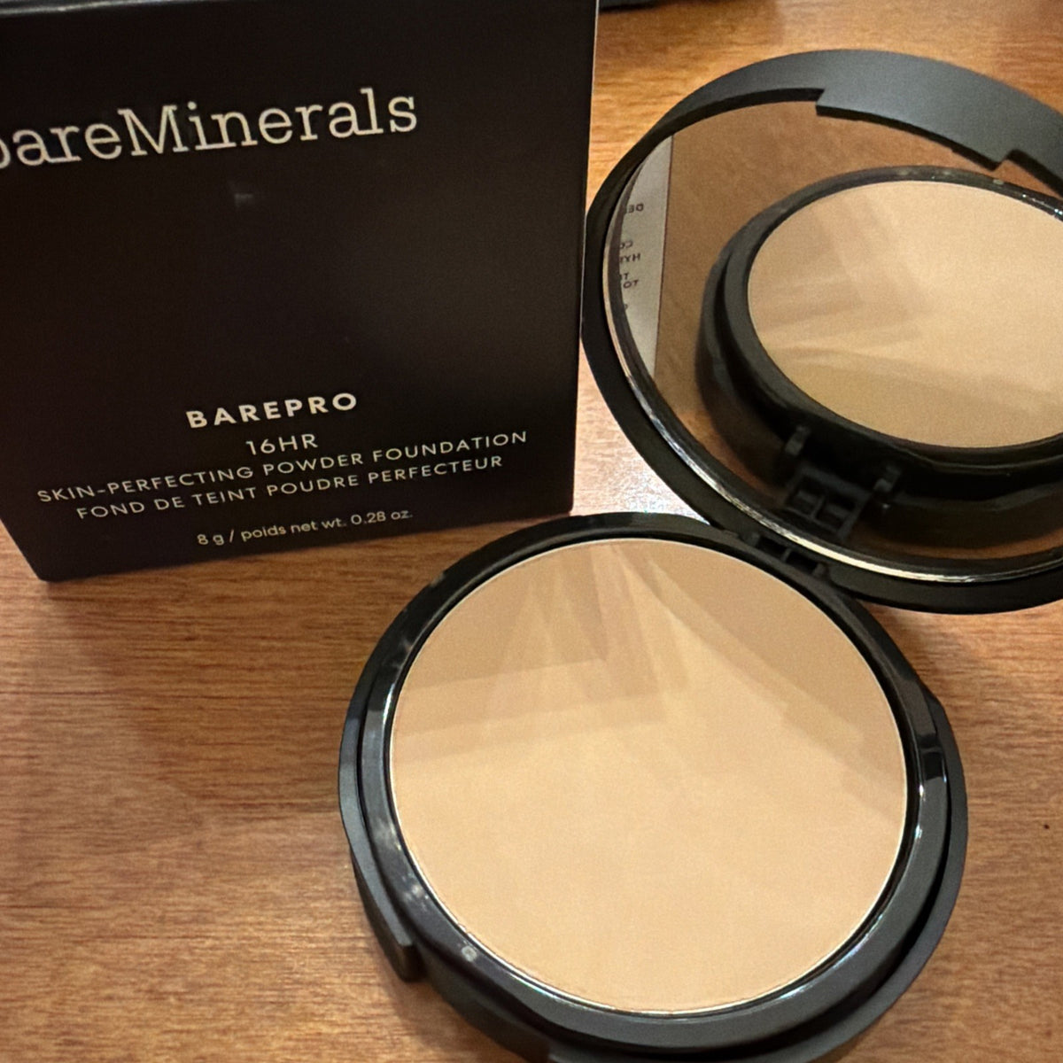 BareMinerals Barepro 16HR Skin-Perfecting Powder Foundation .28Oz - Light 22 Cool