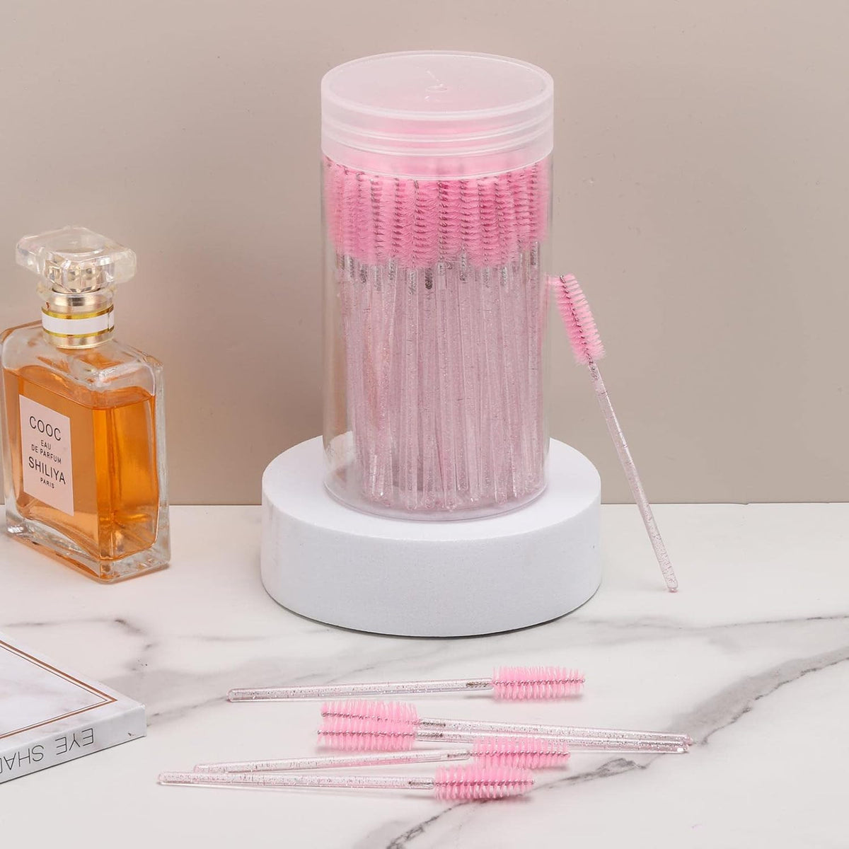 Disposable Mascara Wands & Eyelash Brush Set - 100 Pieces with Reusable Container