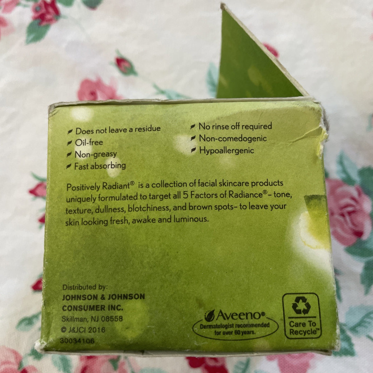 Aveeno Positively Radiant Overnight Hydrating Facial Moisturizer 1.7oz