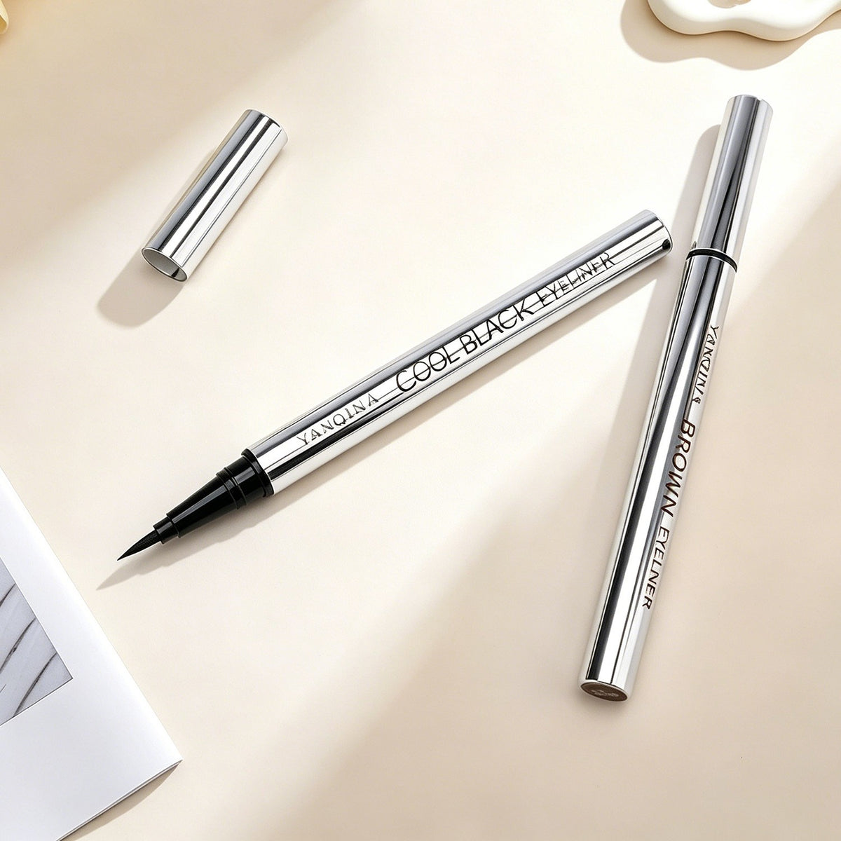Liquid Eyeliner Pen Waterproof Black/Brown - Precise, Quick-Dry Makeup
