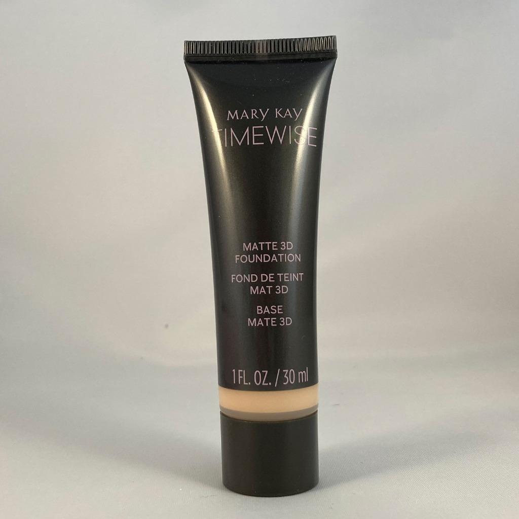 Matte Liquid Foundation for Oily Skin - Custom Shade Selection, Long-Lasting Coverage