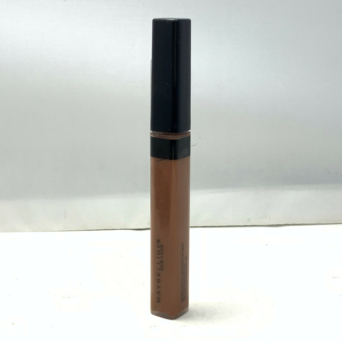 Maybelline Fit Me Concealer - Multiple Shades for Flawless Coverage