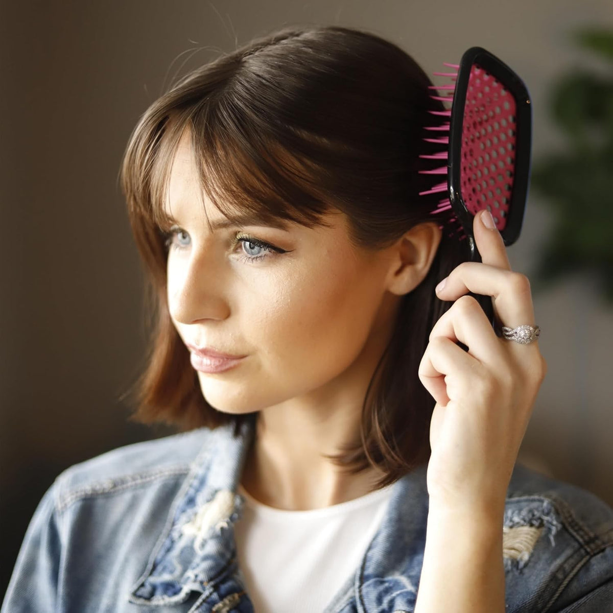 Detangling Hair Brush with DuoFlex Anti-Static Bristles - Lightweight & Painless