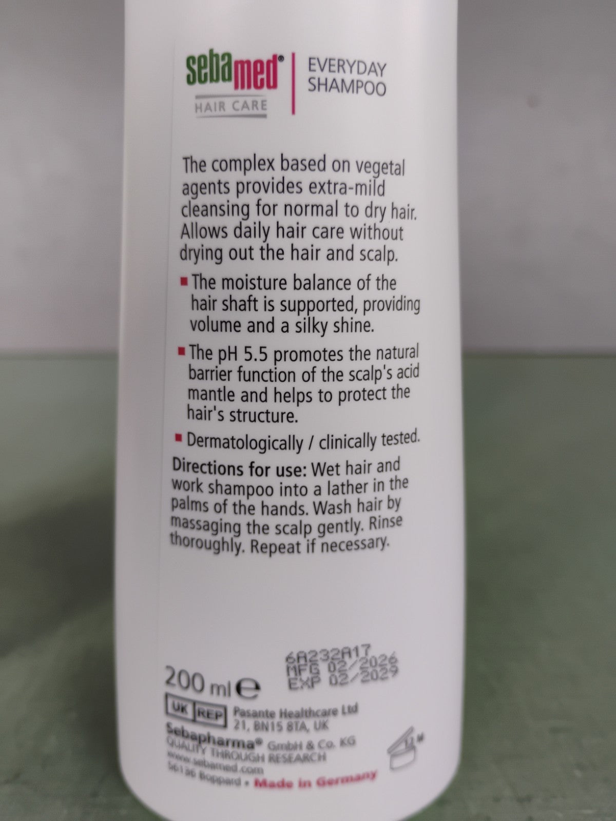 Gentle Daily Hair Shampoo for Healthy Scalp & Hair 200ml - pH 5.5