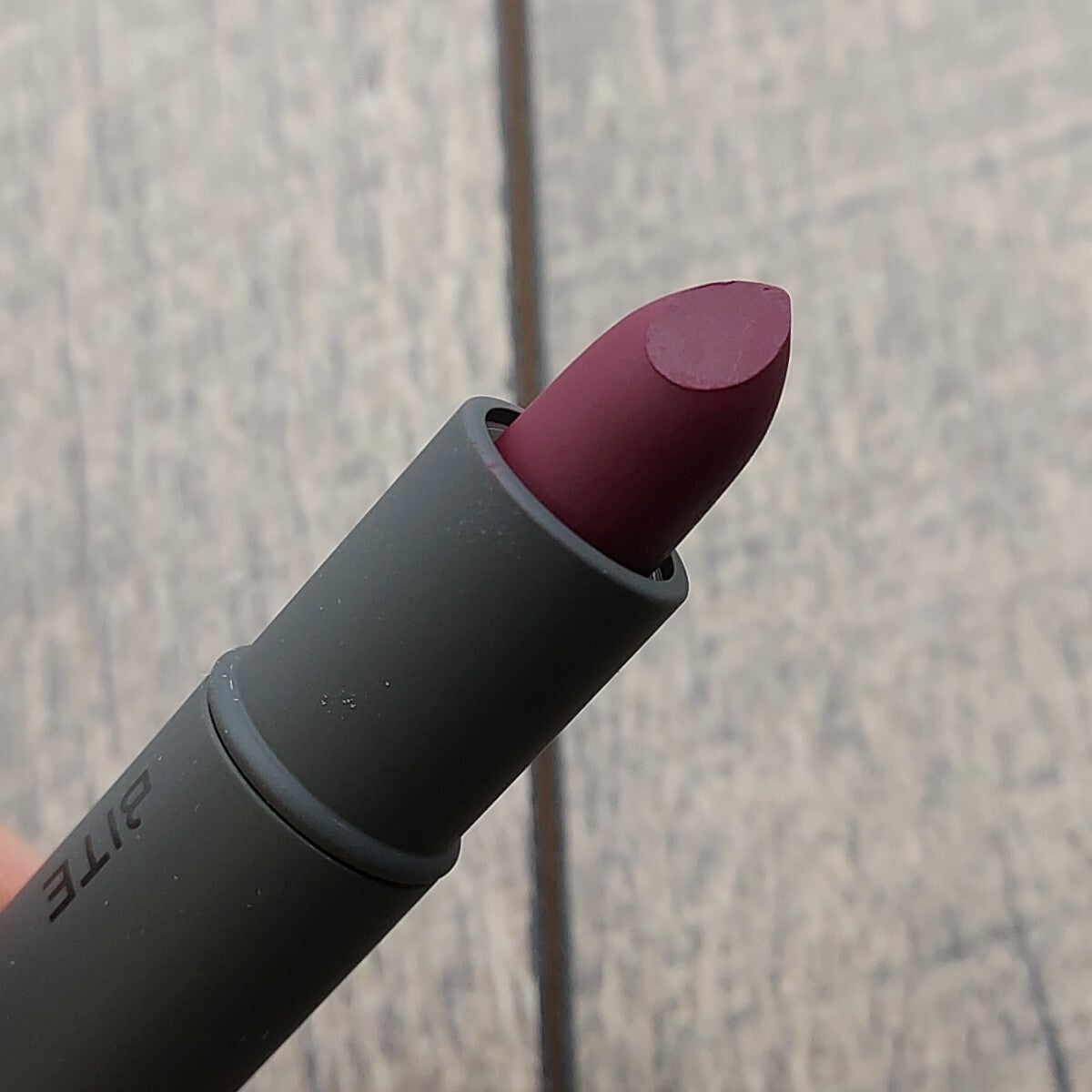 Lipstick Duo - Amuse Bouche Shades in Jam and Opal - Long-lasting Makeup