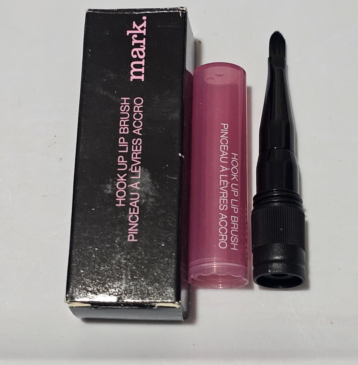 Lip Brush for Makeup & Lipstick Application - Lip Makeup Tool