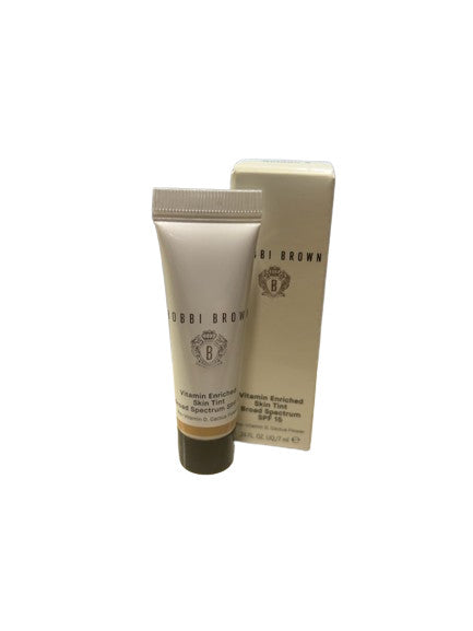 Vitamin Enriched Skin Tint SPF 15 - Bobbi Brown Golden 2