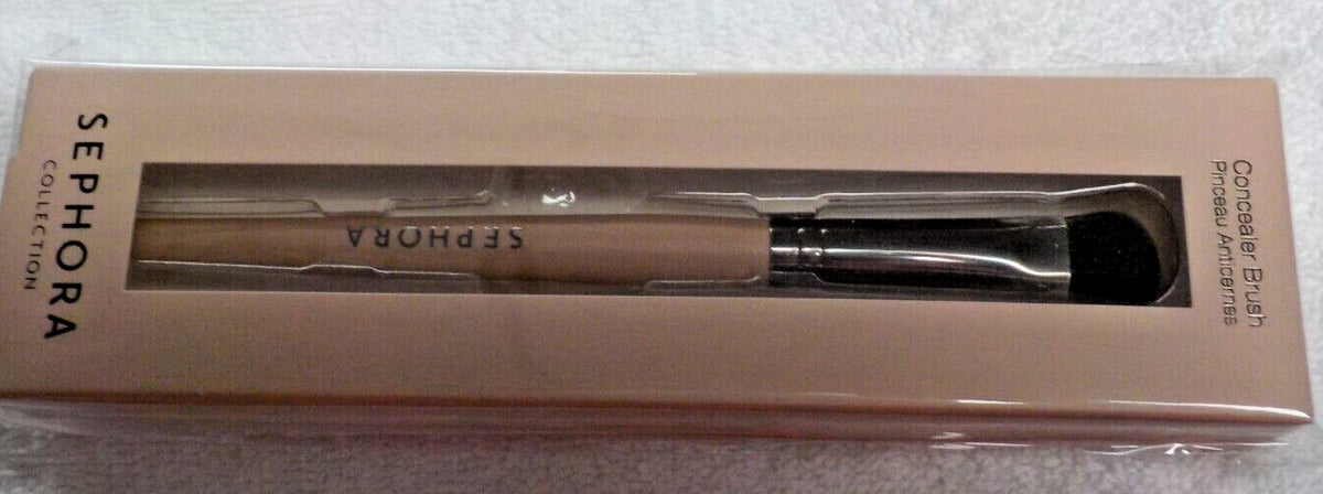 Makeup Concealer Brush for Flawless Coverage - Cosmetic Tool
