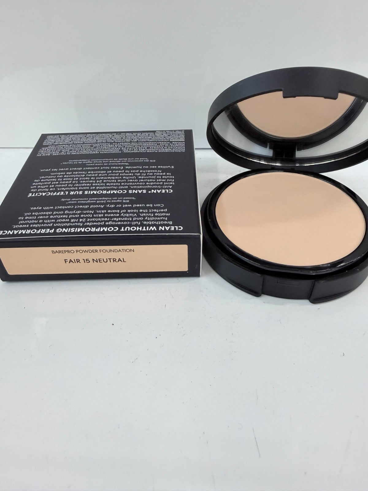 Long Wear Powder Foundation for Face - Matte, Full Coverage, 24HR - Fair 15 Neutral