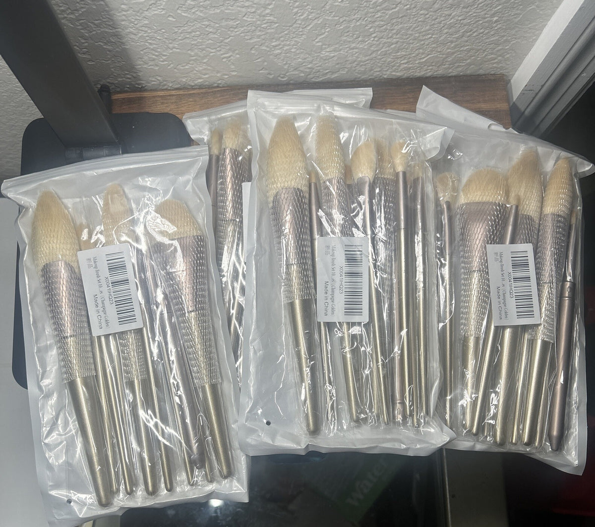 Professional Makeup Brush Set - 10 Pcs, Gift Ready, Unbranded