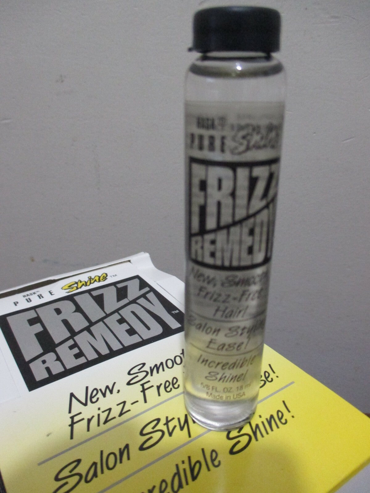 Frizz Control Shine Serum - 0.5 Oz / 18ml, Smoothing Hair Treatment