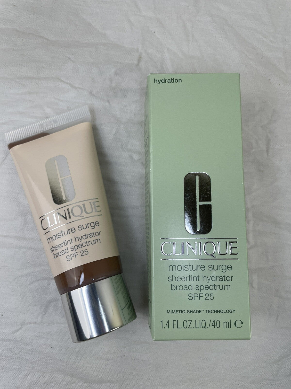 Moisture Surge Sheertint Hydrator SPF 25 - Universal Very Deep 1.4 oz