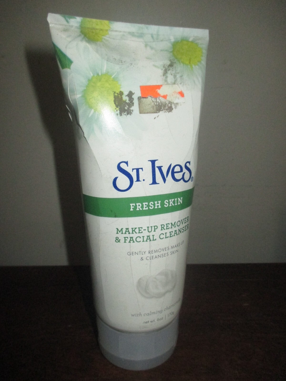 St. Ives Makeup Remover Cleanser 6 oz - Damaged Dented Tube