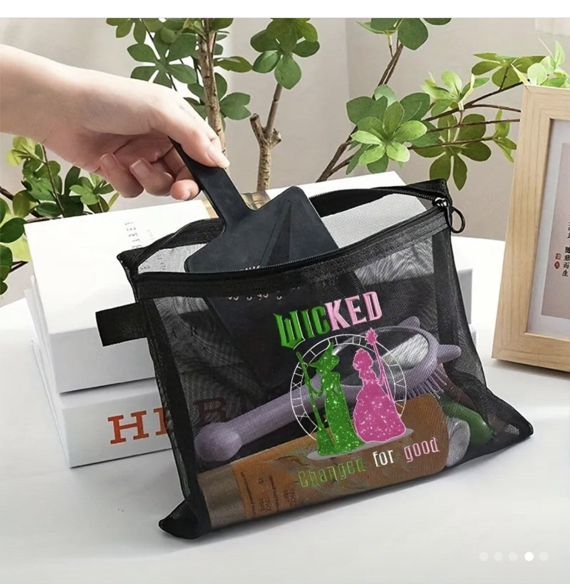 Lightweight Mesh Makeup Bag Organizer Travel Toiletries Pouch