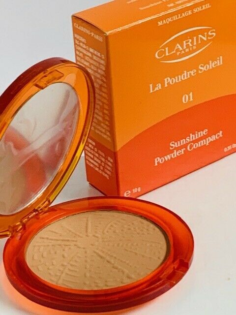 Clarins Bronzing Sun Powder Compact for Contour and Tanning
