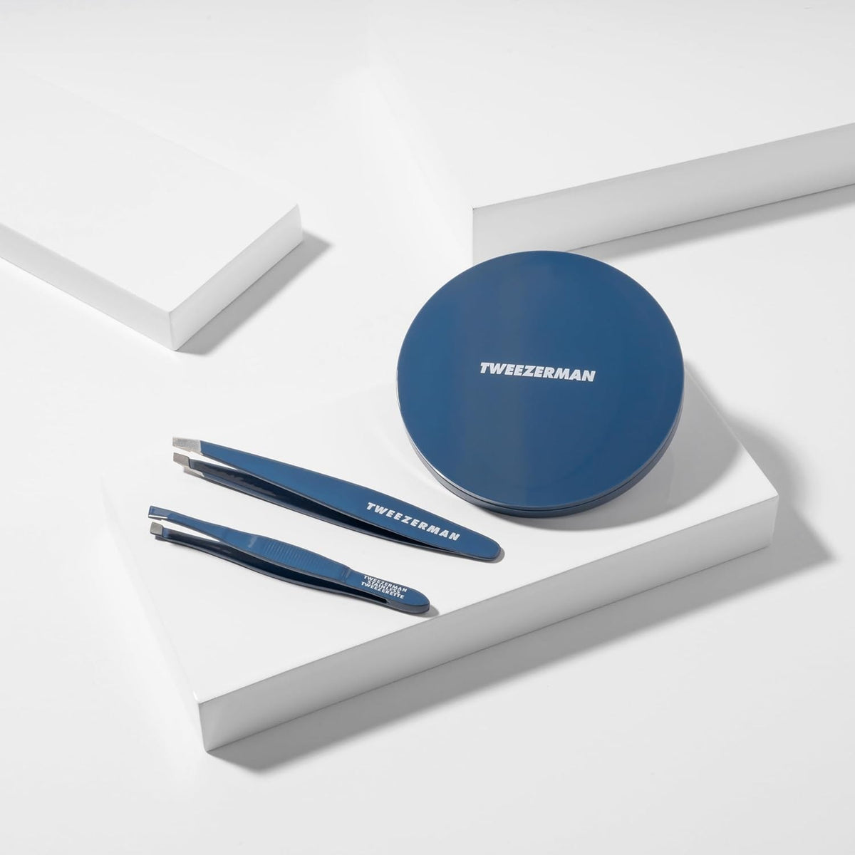 Tweezerman Brow & Lash Grooming Set with Compact Mirror and Mini Slant Tweezer - Blue