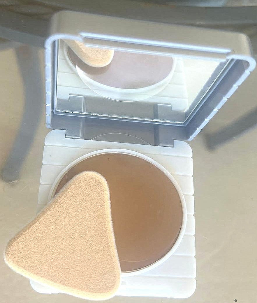 Adjustable Coverage Pressed Face Powder - Level 5-05, NIB