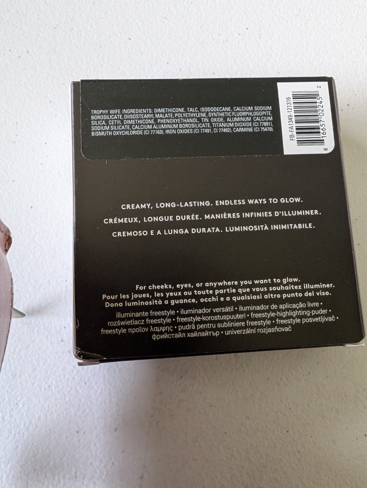 Fenty Beauty Killawatt Freestyle Highlighter Trophy Wife 0.28 oz Long-Wear Makeup