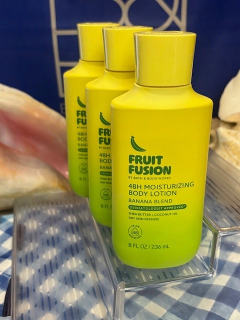 3 NEW! Bath & Body Works FRUIT FUSION BANANA BLEND 48 HR Moisture