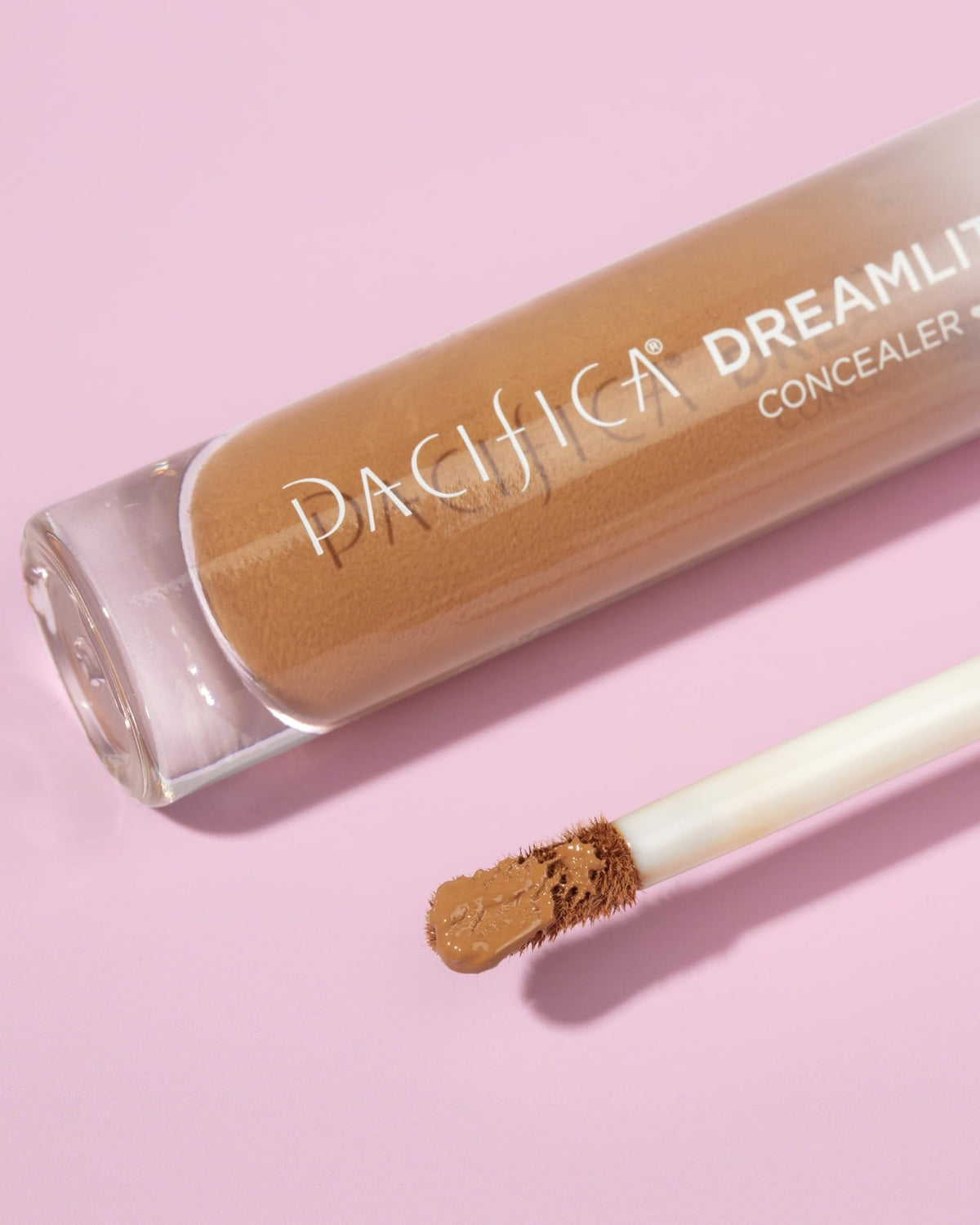 Vegan Full Coverage Concealer with Skin-Nourishing Plant-Based Ingredients